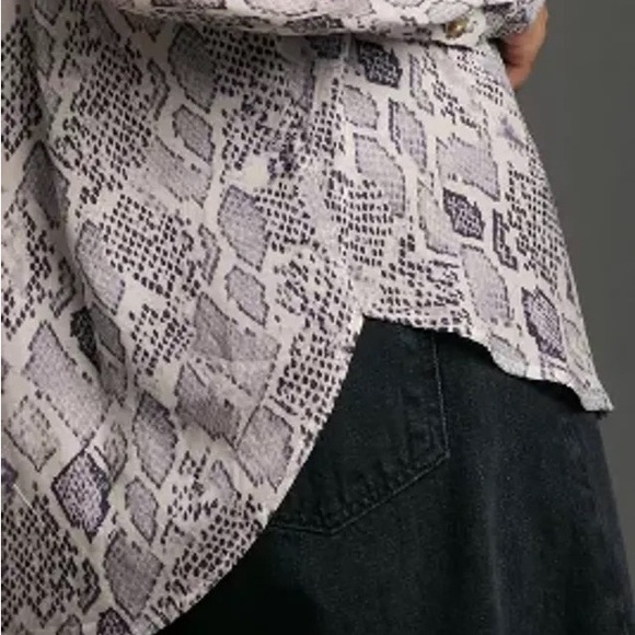 NWT THE ROMY RELAXED BUTTONDOWN SHIRT BY PILCRO (Anthropologie) - Picture 4 of 5